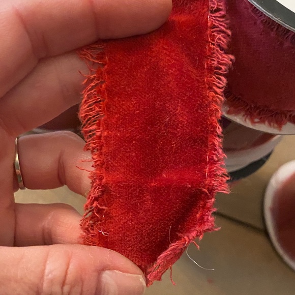 Red Velvet Ribbon Set - Picture 11 of 14